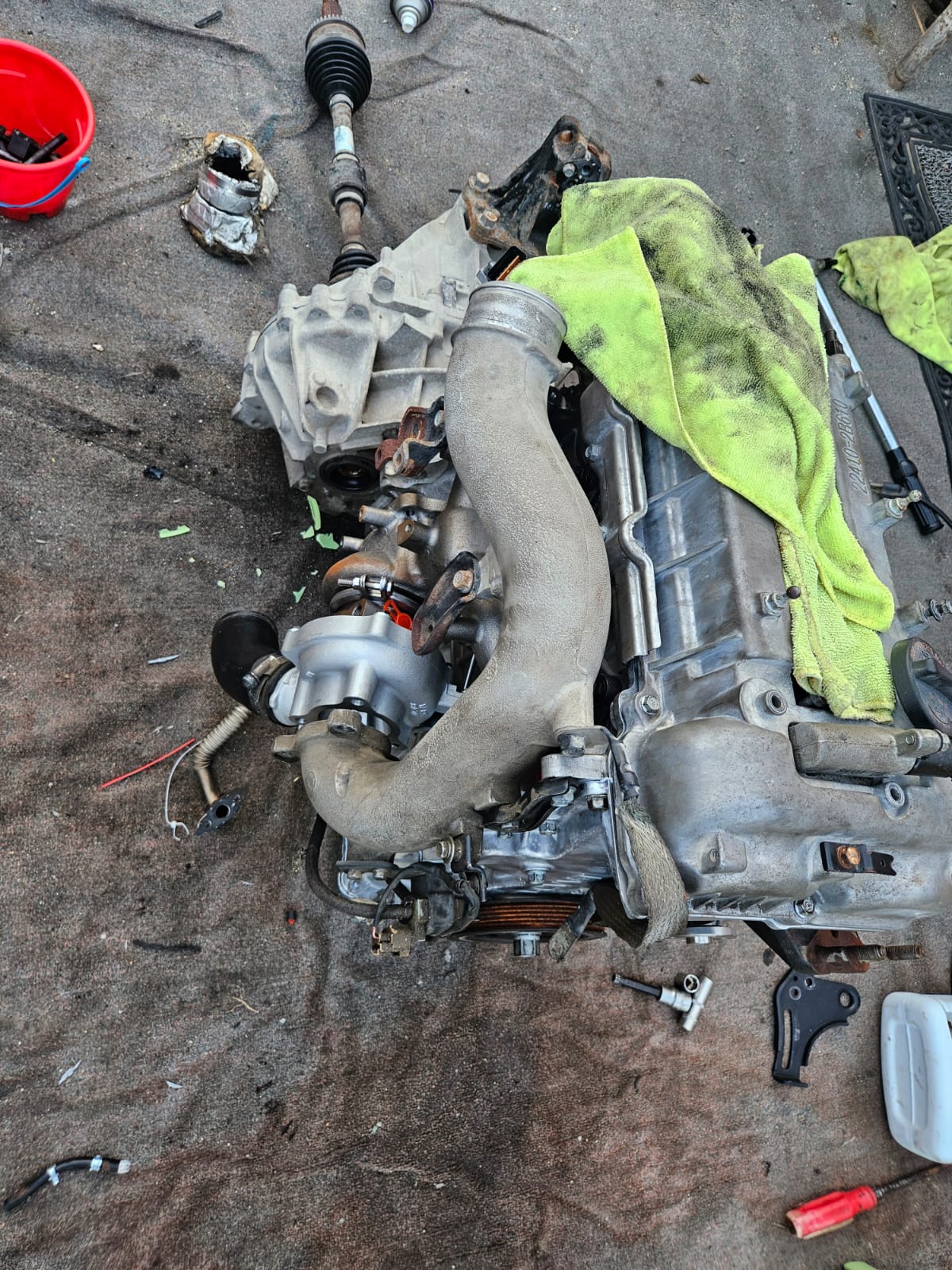 2013 Hyundai Veloster Turbo photo